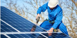 Installation Maintenance Panneaux Solaires Photovoltaïques à Les Croutes